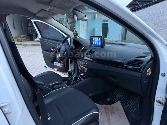 Fluence 1.5 dCi Icon  dosta  yarar