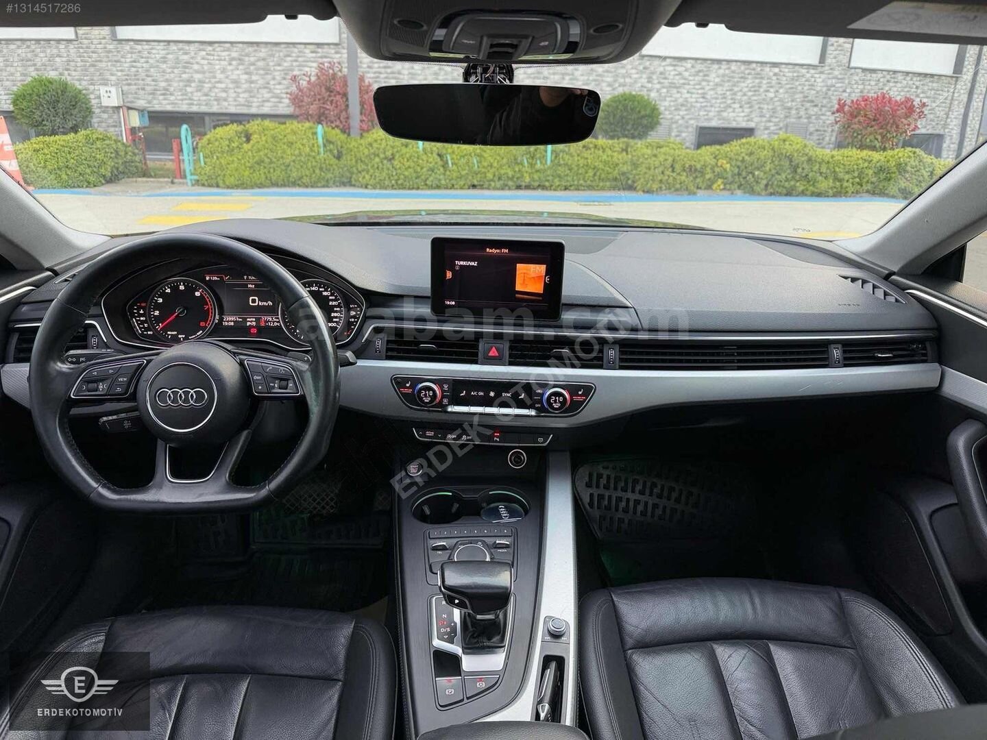 Galeriden Audi A5 Sportback 1.4 TFSI Design 2017 Model Sakarya 239.000 km Gri 4