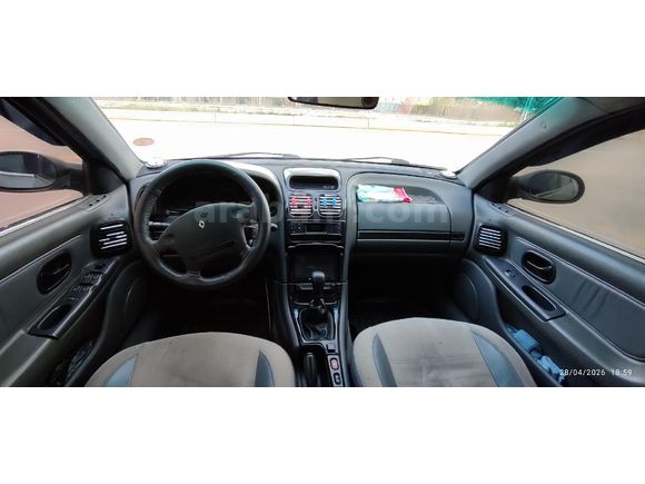 Sahibinden Renault Laguna 2.0 RXE 1998 Model