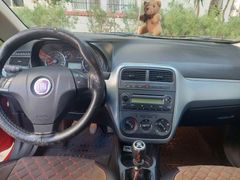 Sahibinden Fiat Punto 1.4 Grande 2009 Model  260.000 km Kırmızı