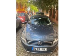Sahibinden Volkswagen Passat 1.6 TDi BlueMotion Exclusive 2013 Model  500.000 km Gri (metalik)