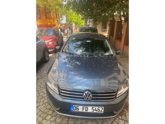 Sahibinden Volkswagen Passat 1.6 TDi BlueMotion Exclusive 2013 Model  500.000 km Gri (metalik)