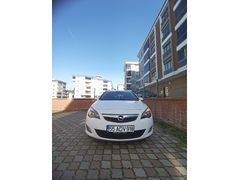 Sahibinden Opel Astra 1.4 T Sport 2012 Model  157.000 km Beyaz