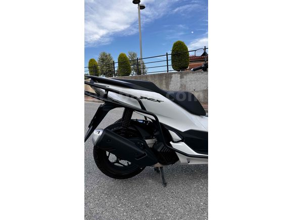 2023 PCX 8000 KM HATASIZ TEMİZ BAKIMLI