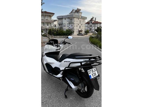 2023 PCX 8000 KM HATASIZ TEMİZ BAKIMLI