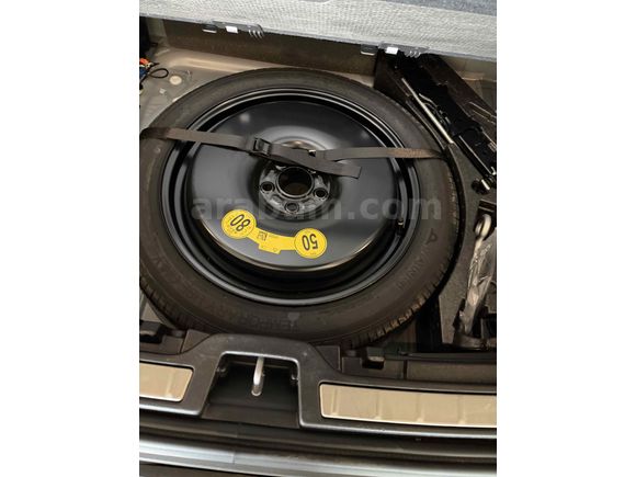 Sahibinden Volvo XC40 1.5 T2 Plus Bright 2023 Model 