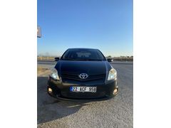Sahibinden Toyota Auris 1.33 Comfort 2012 Model  209.000 km Siyah