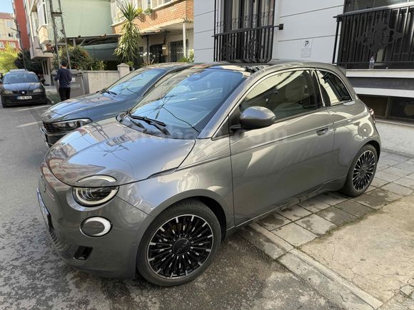 Fiat 500e–Hatasıza Yakın, Full Donanım!