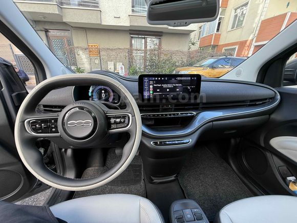 Fiat 500e–Hatasıza Yakın, Full Donanım!