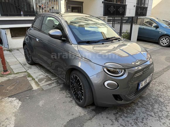 Fiat 500e–Hatasıza Yakın, Full Donanım!