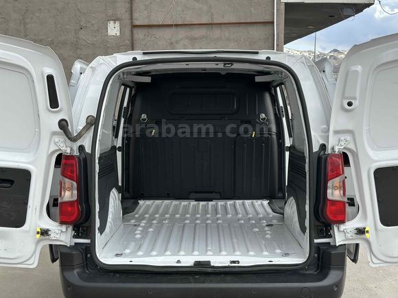 Sahibinden Toyota Proace City 1.5 D Dream 2022 Model 