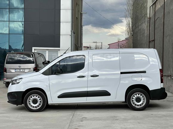 Sahibinden Toyota Proace City 1.5 D Dream 2022 Model 