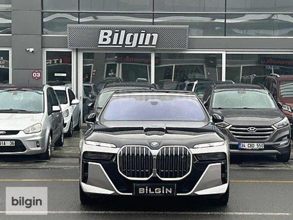 BAYİ..51.000Km..2023 BMW İ7 XDRIVE.SOĞUTMA..MASAJ..ARKA AKS..B&W