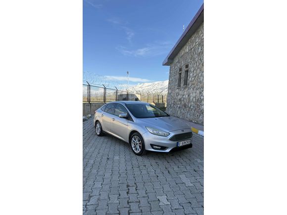 Sahibinden Ford Focus 1.6 Ti-VCT Trend X 2015 Model 