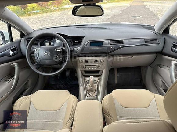 ELİT MOTORS - 2010 CİTROEN C5 190.000 KM