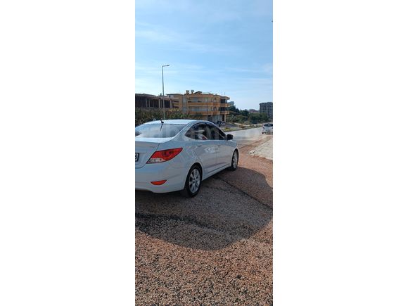 Sahibinden Hyundai Accent Blue 1.6 CRDI Mode Plus 2018 Model