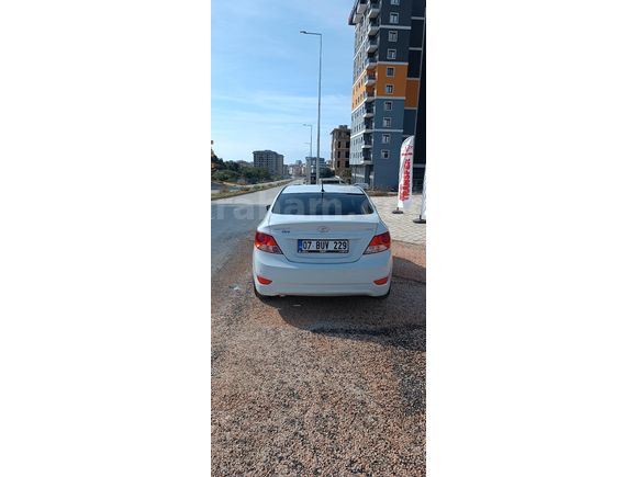 Sahibinden Hyundai Accent Blue 1.6 CRDI Mode Plus 2018 Model