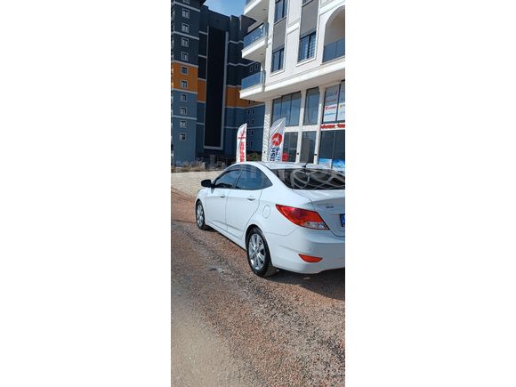 Sahibinden Hyundai Accent Blue 1.6 CRDI Mode Plus 2018 Model