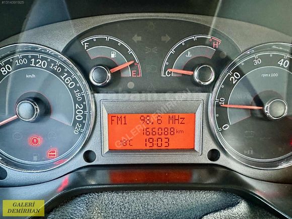 2011 MODEL 165 BİN KM DE 1,3 M. ACTİVE PLUS LİNEA
