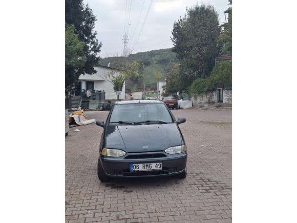 Sahibinden Fiat Palio 1.4 EL 2001 Model             Yürüyeni Sorunsuz Temiz Arayanlara      !!!SON GÜNLERİ