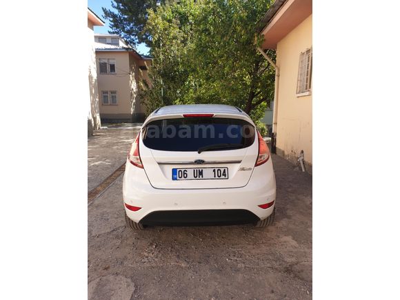 Sahibinden Ford Fiesta 1.5 TDCi Titanium 2013 Model