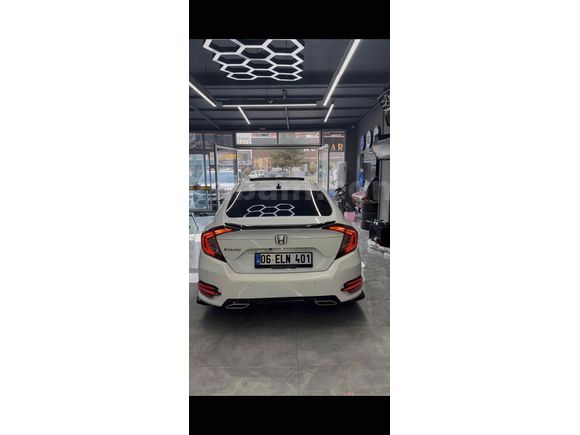 HATASIZ CİVİC GÖRÜLMEYE DEĞER