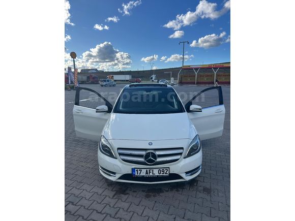 Uyguna vereceğim, düşünen yazsın- Benz B 180 BlueEFFICIENCY Sport 2012 Model
