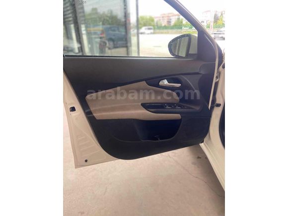 ZEYMİR DEN BENZİNLİ OTOMATİK EGEA