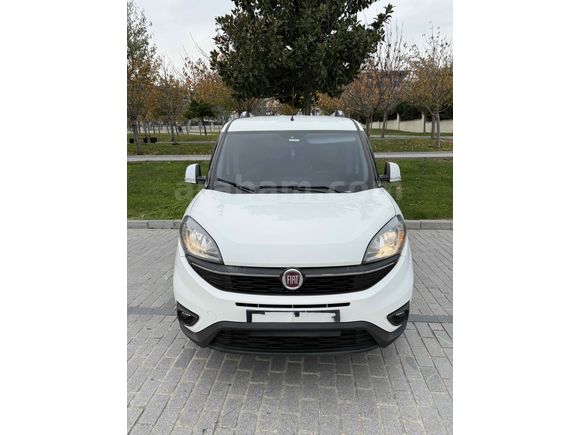 Sahibinden Fiat Doblo Combi 1.6 Multijet Safeline 2023 Model 
