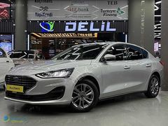 2023 FORD FOCUS TITANIUM STILL DİZEL OTOMATİK KREDİ+SENET+VADE