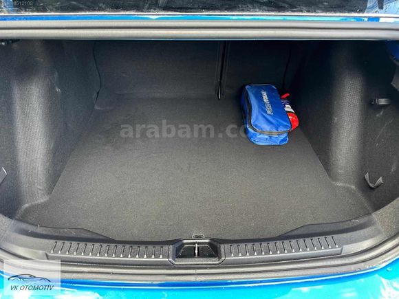 FORD FOCUS 1.5 ECOBLUE TİTANİUM STİLL DÜŞÜK KM