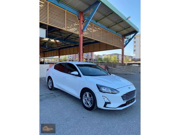 Car xXx'Den FORD FOCUS