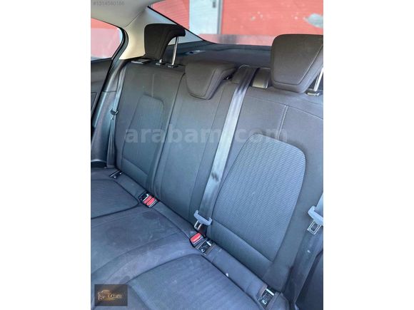 Car xXx'Den FORD FOCUS