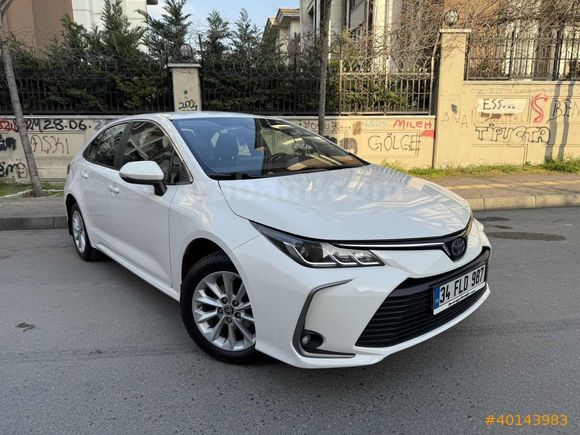 0.68 KREDİ ORANI İLE 2022 TOYOTA COROLLA HYBRİD DREAM DEĞİŞENSİZ