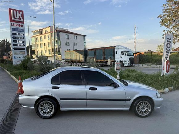 Sanruflu temiz aile aracı