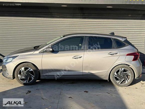 HYUNDAİ İ20 STYLE