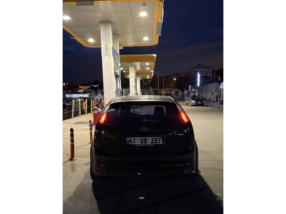 Sahibinden Ford Focus 1.6 TDCi Titanium 2006 Model 