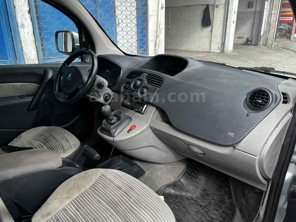 Sahibinden Renault Kangoo Multix 1.5 dCi Expression 2010 Model 