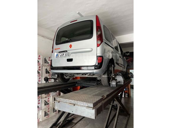 Sahibinden Renault Kangoo Multix 1.5 dCi Expression 2010 Model 
