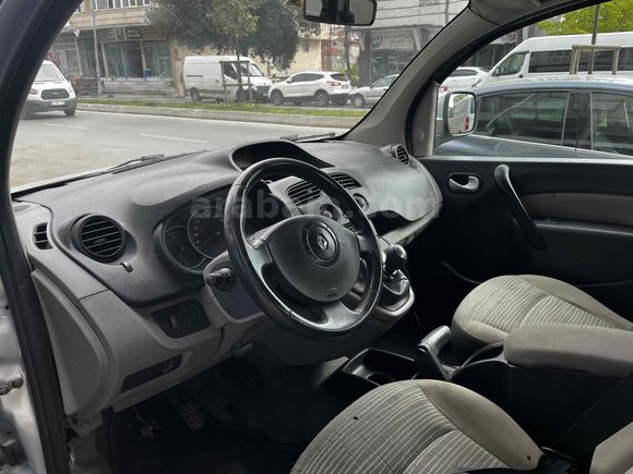 Sahibinden Renault Kangoo Multix 1.5 dCi Expression 2010 Model 