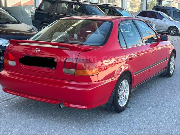 19 YILLIK 2. Sahibinden Orjinal R81 Parça Boyalı
