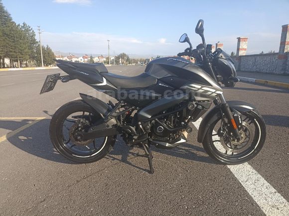Sahibinden Bajaj Pulsar 200 NS ABS