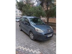 Sahibinden Peugeot Partner 1.6 HDI Comfort 2010 Model İstanbul 180.000 km Mavi (metalik)