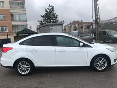 SAHİBİNDEN 2018 ÇIKIŞLI 2017 MODEL FOCUS 1.6TDCİ SERVİS BAKIMLI