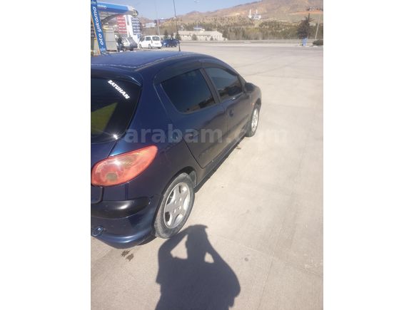 Sahibinden Peugeot 206 1.4 XT 2000 Model