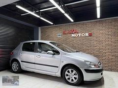 KAYA MOTORS'DAN KUSURSUZ 2004 PEUGEOT 307 1.6 XT MANUEL