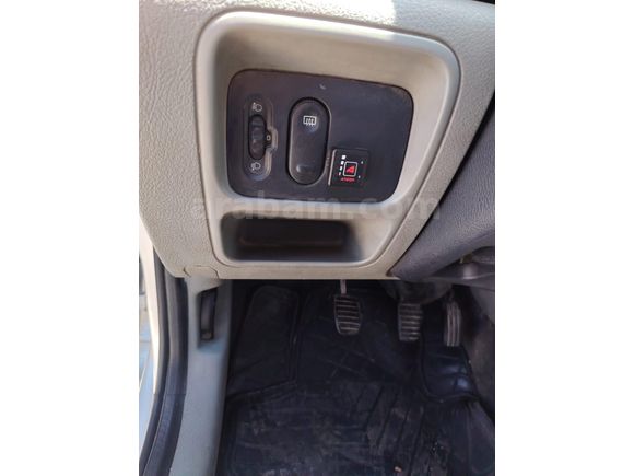 Sahibinden Renault Clio 1.4 Alize 2006 Model