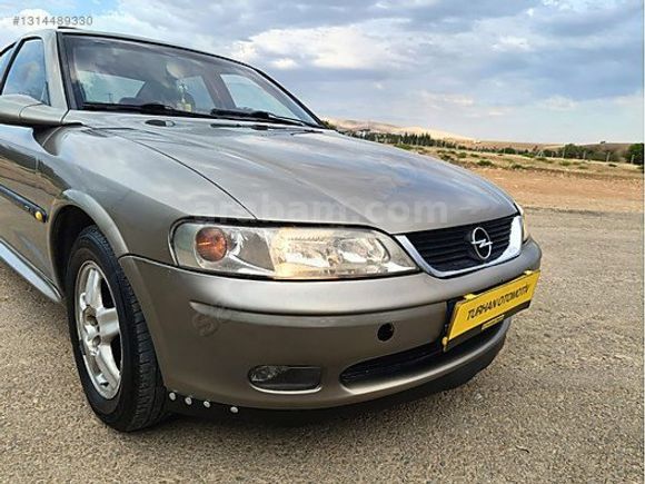 **98 MODEL OPEL VECTRA CDX TAM DOLU SANRUFLU MUANESİ YENİ**