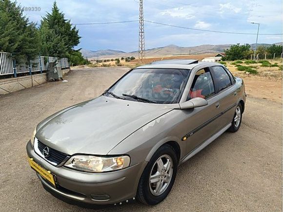 **98 MODEL OPEL VECTRA CDX TAM DOLU SANRUFLU MUANESİ YENİ**