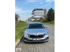 2024 MODEL HATASIZ OCTAVİA 1.5 E-TECH HYBRID PREMİUM DSG